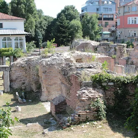 Central * וארנה